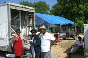 Food vendors offer lots of eats!